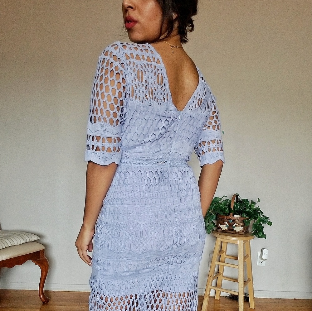 LAST 1| HEAVENLY BLUES CROCHET MIDI DRESS - Picture 5 of 8